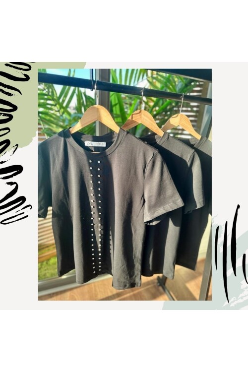 Şerit Taş Detaylı Tişört