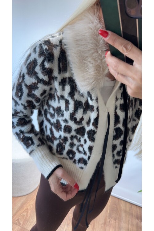 SF147 KÜRKLÜ HIRKA